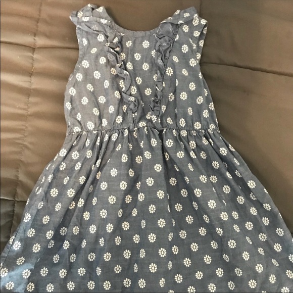 Girls 4T dresses! - Picture 2 of 6